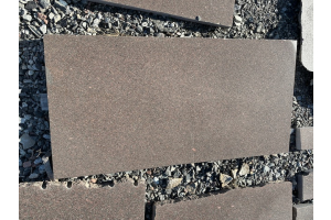 stoły kamienne bohus red