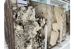 patagonia kamienne stoły